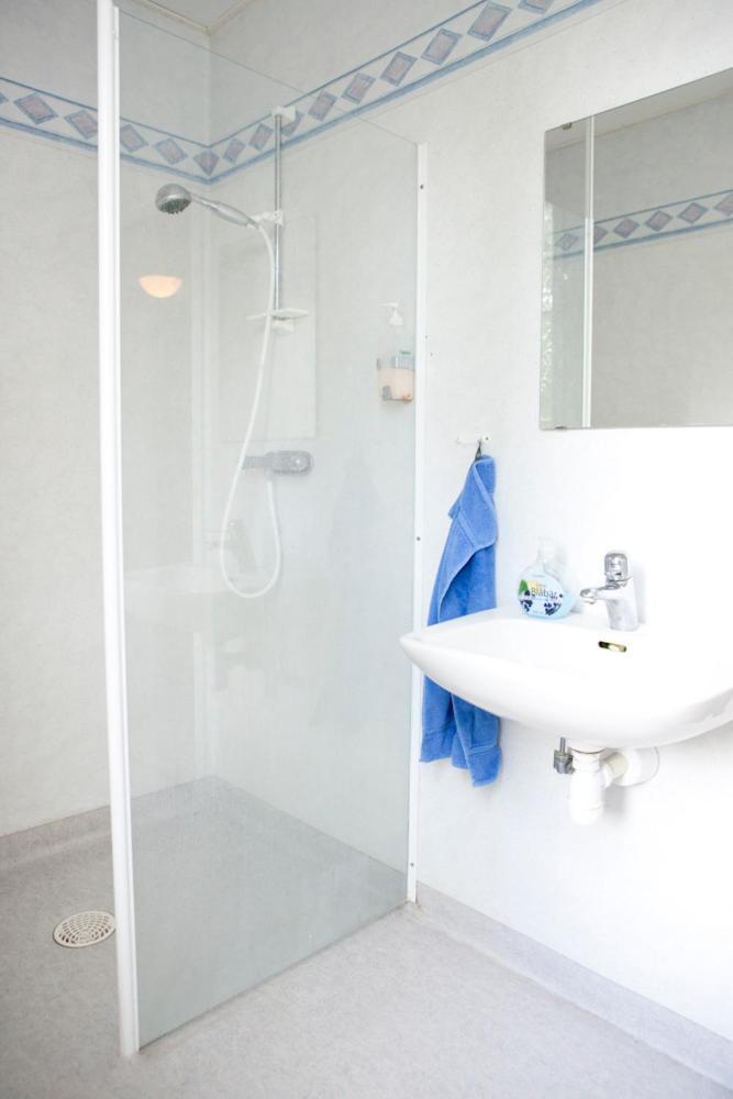Brukshotellet Roma B&B Romakloster Buitenkant foto