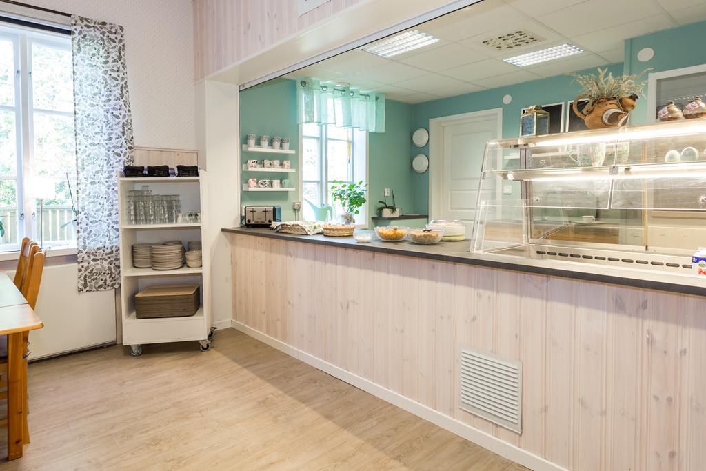 Brukshotellet Roma B&B Romakloster Buitenkant foto