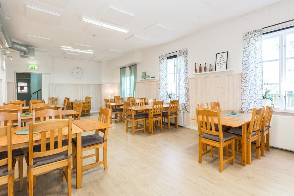 Brukshotellet Roma B&B Romakloster Buitenkant foto