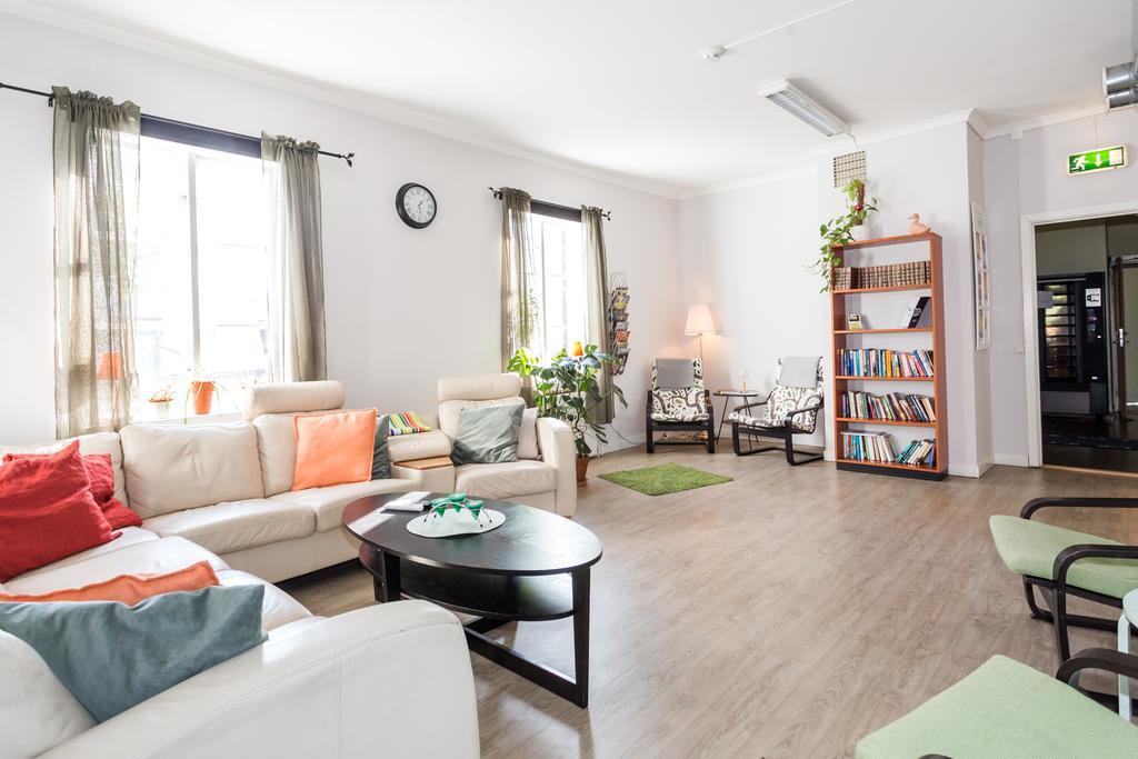 Brukshotellet Roma B&B Romakloster Buitenkant foto